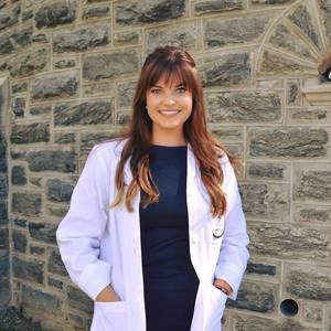 Meet your Posher, Olivia